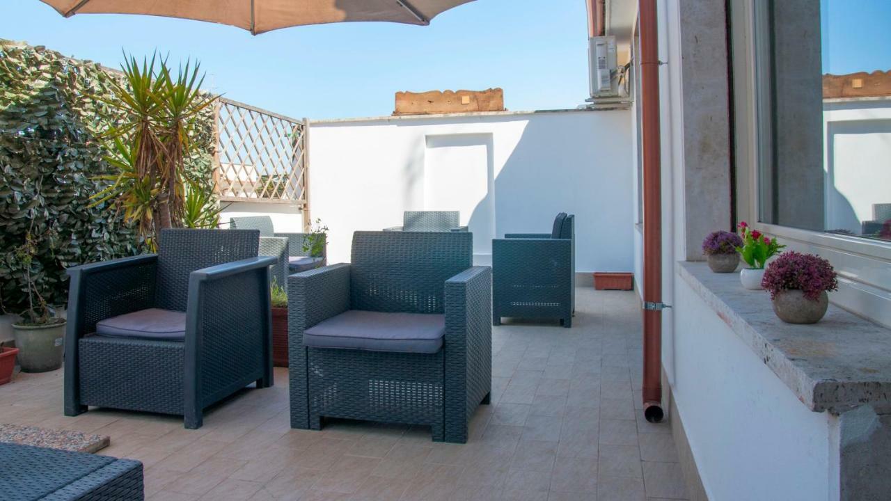 Rome Apartment With Terrace Autonomous Dış mekan fotoğraf